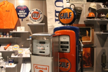 Gulf gas pumps
