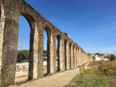 aqueduct in Óbidos