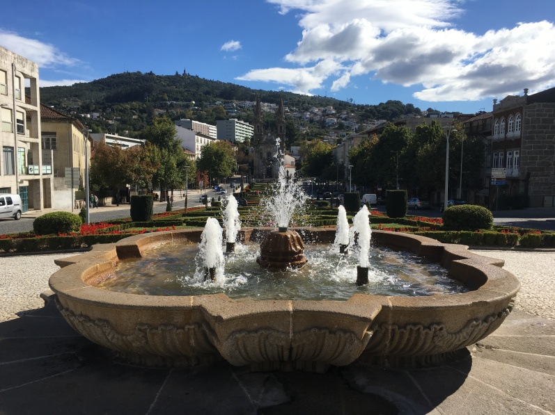 fountain in Guimarães