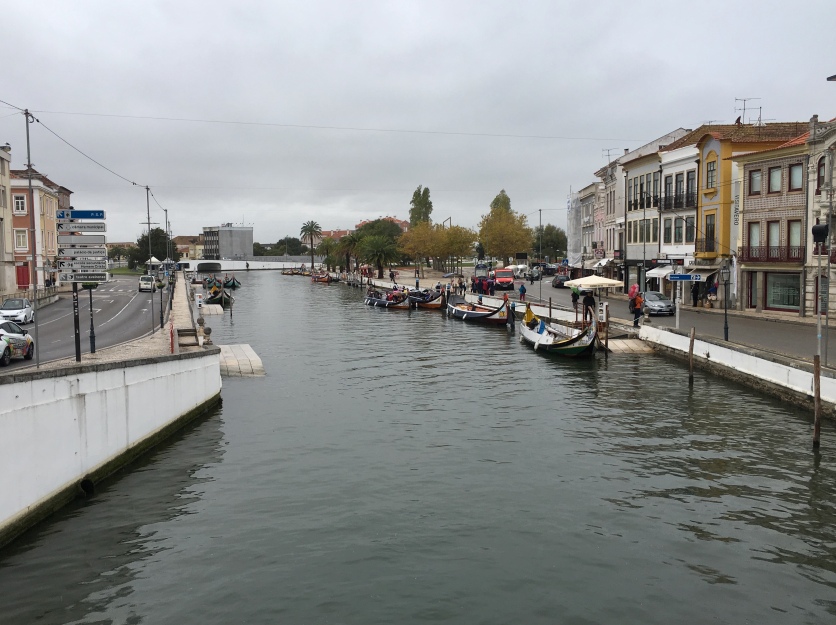 canal and boats in Aveiro