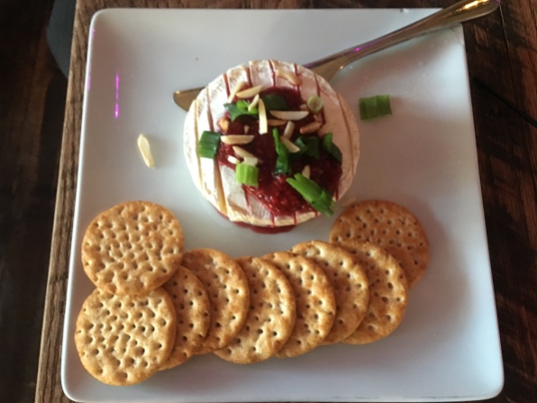 crackers with brie and cranberry