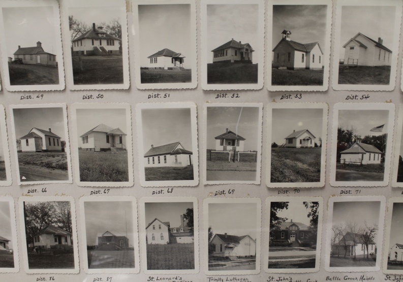 B&W photos of Madison County homes