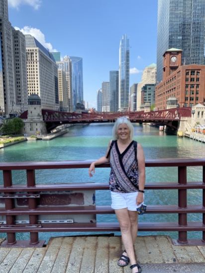 me at the Chicago River