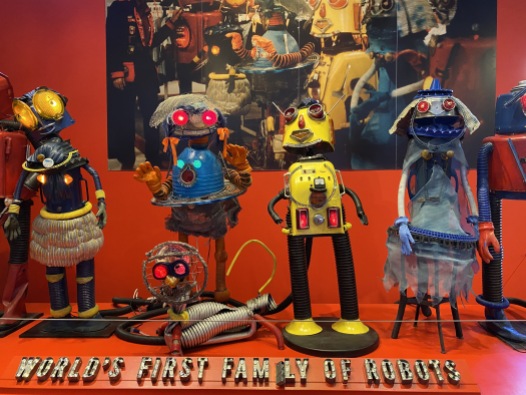 Devon Smith's World's First Robot Family